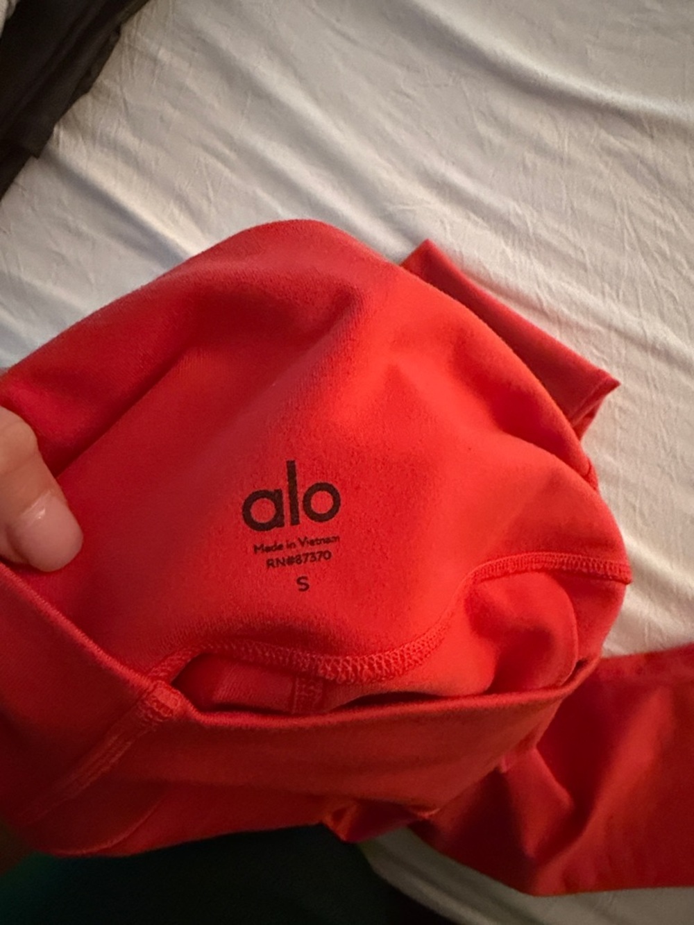 ALO Yoga Women's High-Waist Red Leggings - Picture 6 of 6